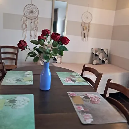 Apartament Gipsy - X 6 Garden & Magic