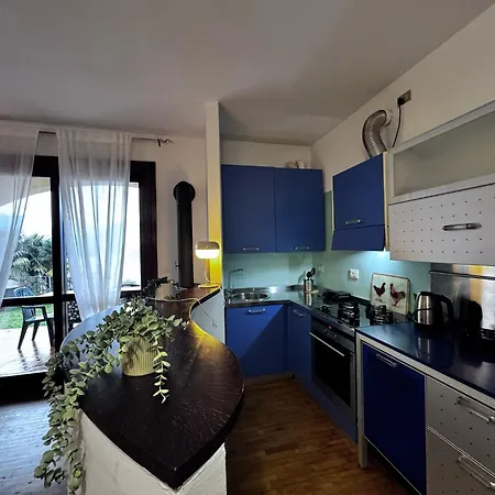 Gipsy - X 6 Garden & Magic Apartament